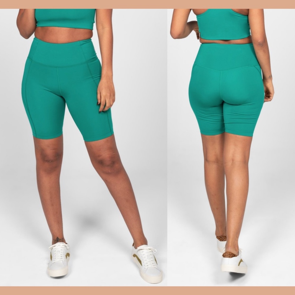 NEW Girlfriend Collective High Waisted Bike Biker Shorts in‎ Saguaro [ XS ]